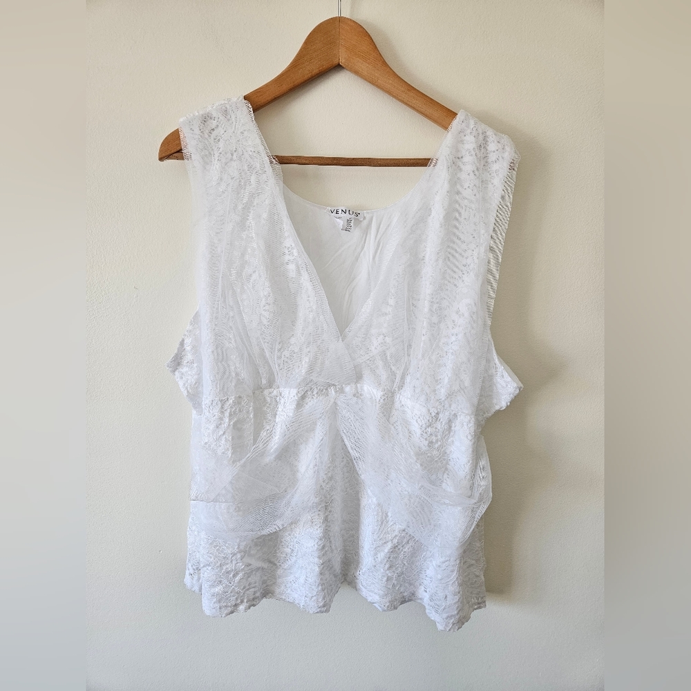 Venus white lace tank